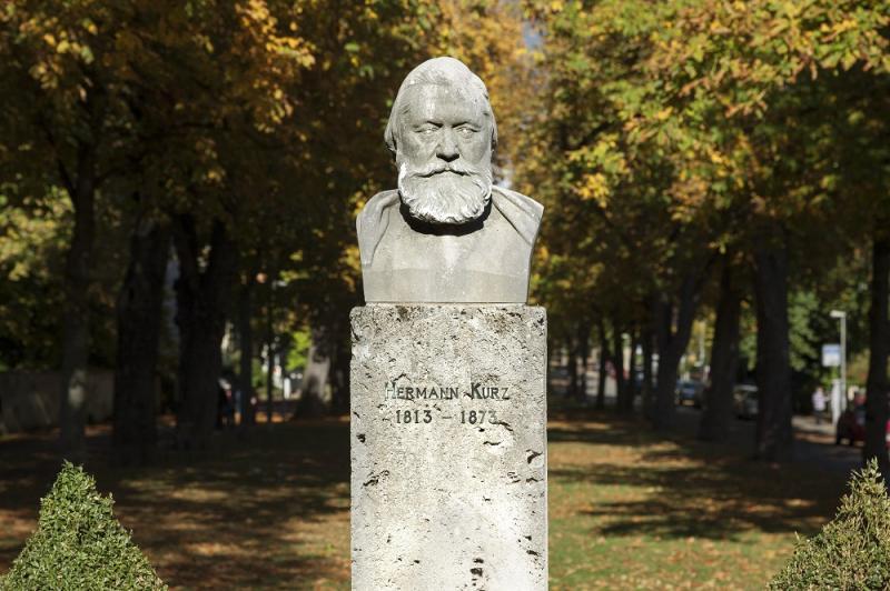 Hermann-Kurz-Denkmal