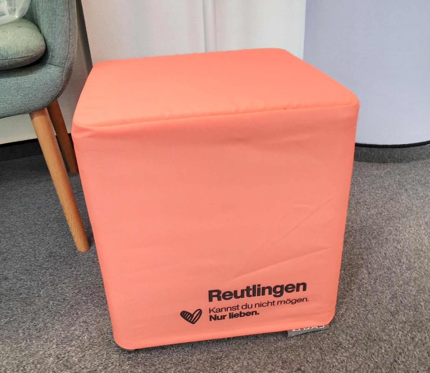 Reutlingen entdecken - Sitzwuerfel 1 e1769679801186